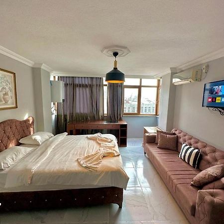 Simax Apart Hotel Истанбул Екстериор снимка